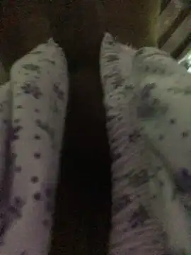 kavi1q1 online show from April 14, 11:33 pm