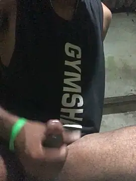 kavi1q1 online show from April 16, 2:12 am