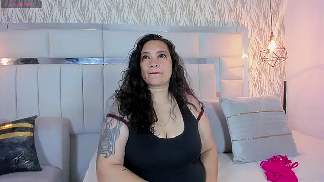  im alaya online show from February 12, 4:40 am