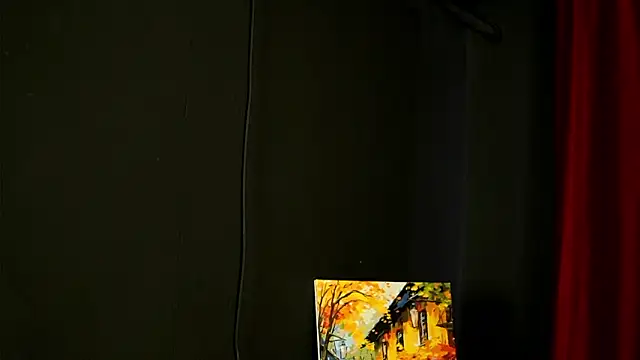 Snapshot of Tracyix chatting on February 24, 7:28 am Tracyix online show from February 24, 7:28 am