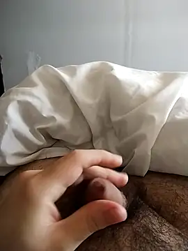 MagneticLust online show from September 10, 7:03 pm