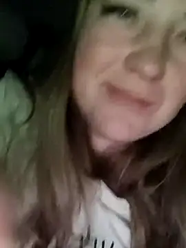 Snapshot of Kiss_Eva chatting on November 24, 5:12 pm Kiss Eva online show from November 24, 5:12 pm