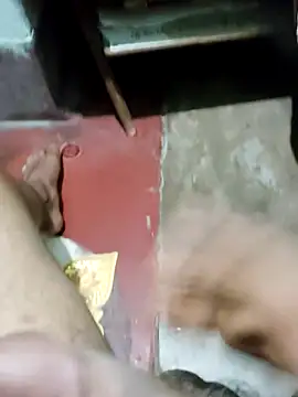 modelmanr online show from April 8, 6:41 pm