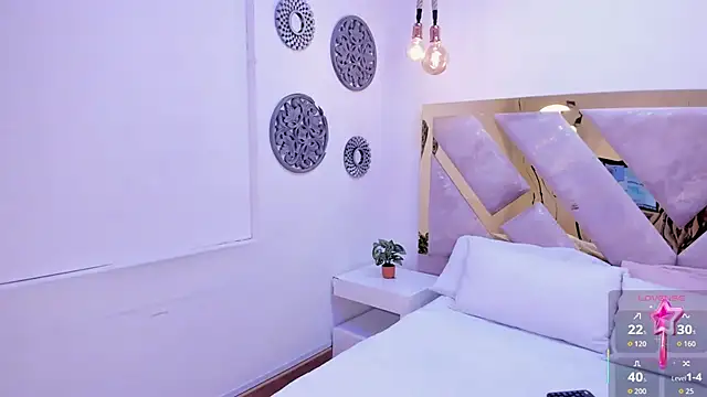 Snapshot of Marianee_Rousse chatting on September 21, 10:11 pm Marianee Rousse online show from September 21, 10:11 pm