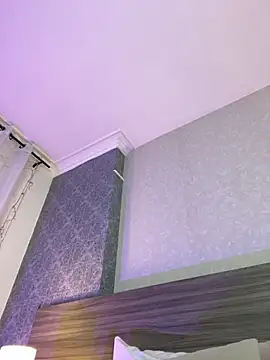 Snapshot of MiilaBlake chatting on December 5, 8:16 pm MiilaBlake online show from December 5, 8:16 pm