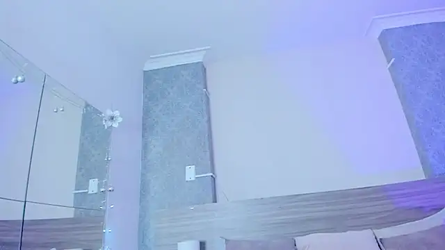 MiilaBlake online show from December 19, 8:16 pm