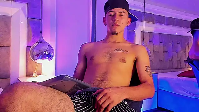 MikeMyllers online show from September 16, 3:51 am