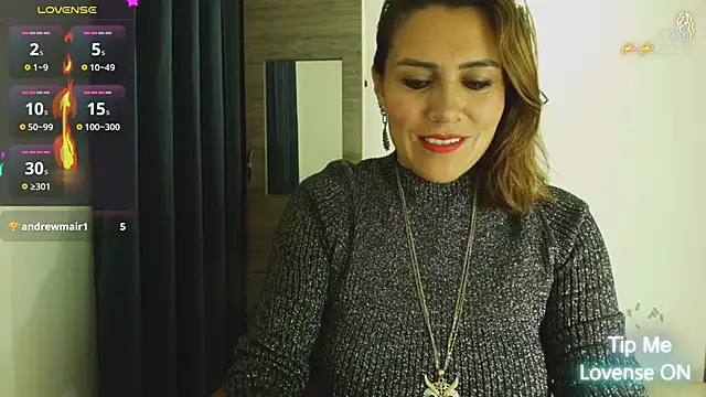 Snapshot of Marysexy73 chatting on November 5, 10:04 am Marysexy73 online show from November 5, 10:04 am