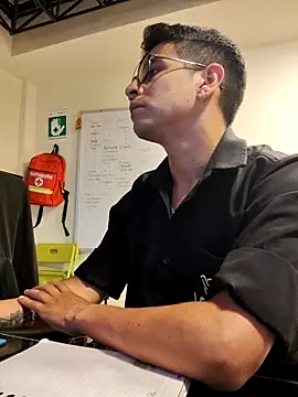 Snapshot of Juann-cock chatting on September 26, 12:36 am Juann-cock online show from September 26, 12:36 am