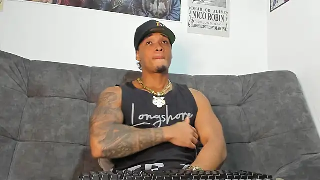 Snapshot of _MACCARTHY_TAYLOR chatting on October 22, 12:33 am MACCARTHY TAYLOR online show from October 22, 12:33 am