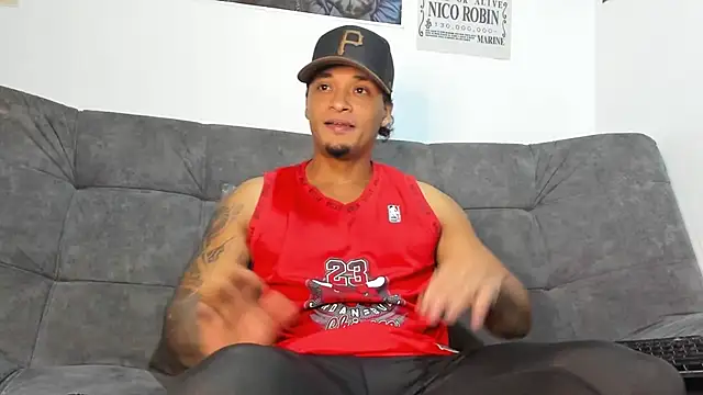 Snapshot of _MACCARTHY_TAYLOR chatting on November 4, 11:48 pm MACCARTHY TAYLOR online show from November 4, 11:48 pm