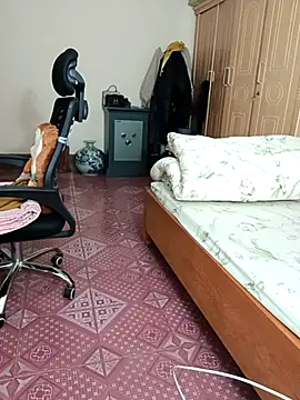 Moona heny online show from December 15, 12:04 am