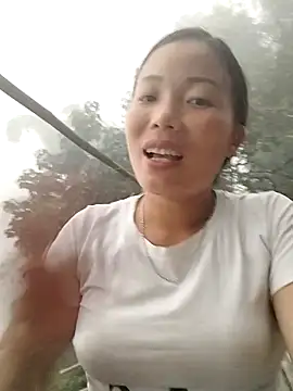 Snapshot of Annaacutee chatting on September 22, 11:01 am Annaacutee online show from September 22, 11:01 am