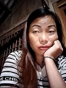 Snapshot of Annaacutee chatting on October 4, 10:41 pm Annaacutee online show from October 4, 10:41 pm