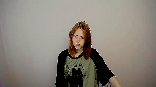 Snapshot of GuessMe___ chatting on October 22, 11:32 am GuessMe online show from October 22, 11:32 am