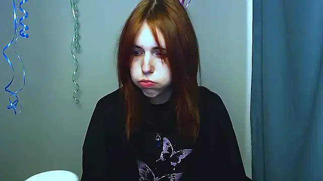 Snapshot of GuessMe___ chatting on November 26, 10:00 pm GuessMe online show from November 26, 10:00 pm