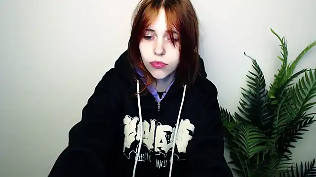 Snapshot of GuessMe___ chatting on November 30, 10:47 pm GuessMe online show from November 30, 10:47 pm