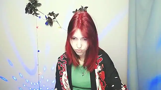 Snapshot of GuessMe___ chatting on June 25, 10:03 pm GuessMe online show from June 25, 10:03 pm