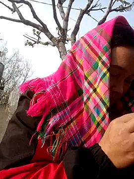 miumiu 00 online show from March 3, 9:37 am