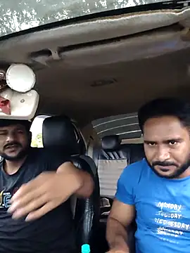 Snapshot of VijayLover69 chatting on September 21, 11:56 am VijayLover69 online show from September 21, 11:56 am