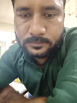 Snapshot of VijayLover69 chatting on September 23, 12:08 pm VijayLover69 online show from September 23, 12:08 pm