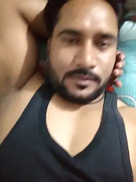 Snapshot of VijayLover69 chatting on October 26, 4:46 pm VijayLover69 online show from October 26, 4:46 pm