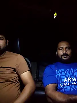 Snapshot of VijayLover69 chatting on November 5, 3:34 pm VijayLover69 online show from November 5, 3:34 pm