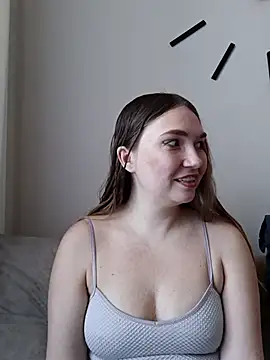 KisaVixen online show from March 7, 1:08 pm