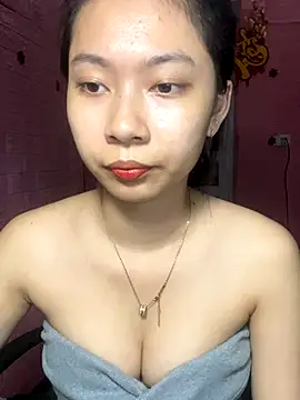 Snapshot of Phthao chatting on September 10, 3:01 pm Phthao online show from September 10, 3:01 pm