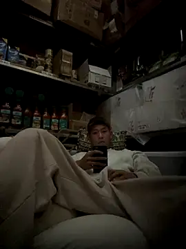 linh21107 online show from November 23, 7:08 am