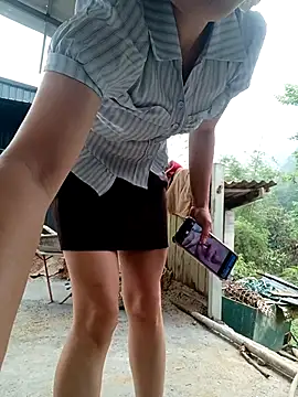 linda bae00 online show from April 17, 1:41 am