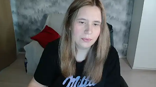 AdelinaLawson online show from April 15, 5:58 am