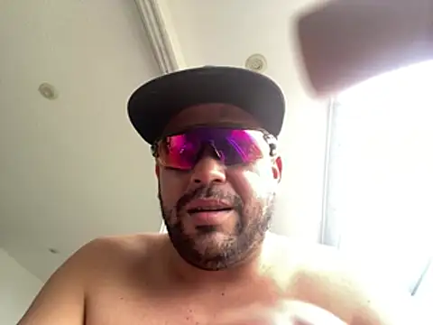 rider239 online show from May 17, 12:34 pm