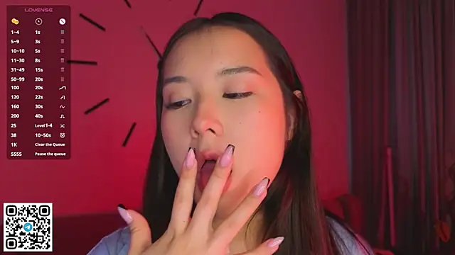 AlberthaEscue online show from October 23, 4:12 am