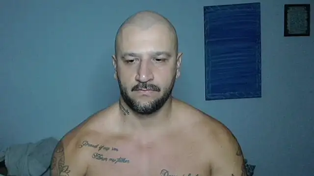 Snapshot of JeanCafa chatting on November 12, 2:23 am JeanCafa online show from November 12, 2:23 am