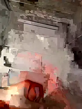 Snapshot of MrZli chatting on October 22, 5:45 pm MrZli online show from October 22, 5:45 pm