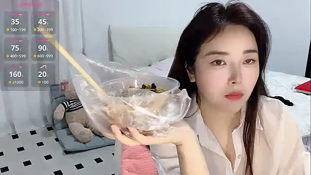 Xiali-166 online show from November 17, 4:18 am