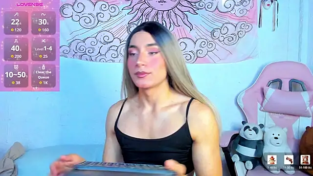 Snapshot of brihanna_cooper chatting on May 20, 2:45 pm brihanna cooper online show from May 20, 2:45 pm