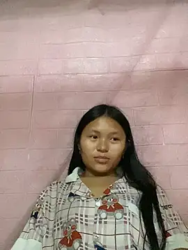 milo bae online show from April 6, 1:34 pm