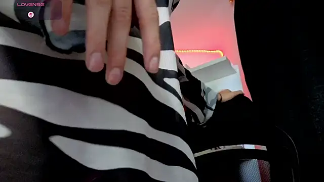 Snapshot of 6gaaby chatting on November 18, 11:36 am 6gaaby online show from November 18, 11:36 am