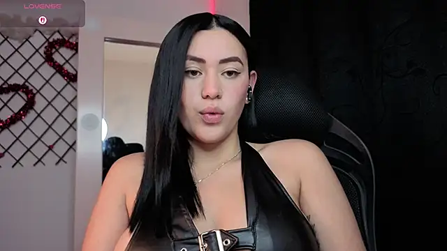 Snapshot of 6gaaby chatting on November 28, 2:36 am 6gaaby online show from November 28, 2:36 am