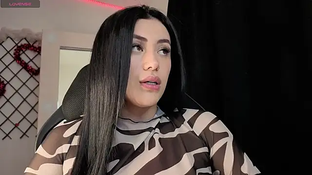 Snapshot of 6gaaby chatting on December 1, 11:21 pm 6gaaby online show from December 1, 11:21 pm