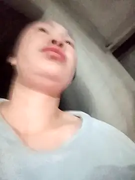 fanchunn online show from December 17, 11:49 am