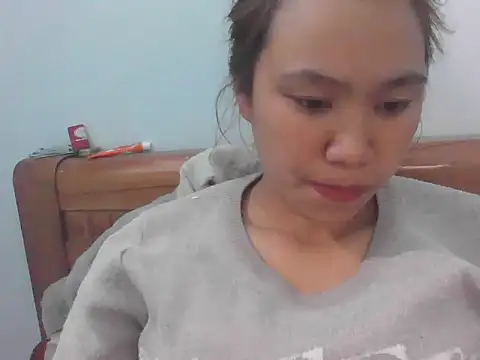 fanchunn online show from March 5, 9:05 am