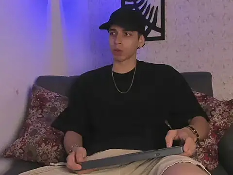 nicolai drake online show from September 19, 3:30 am