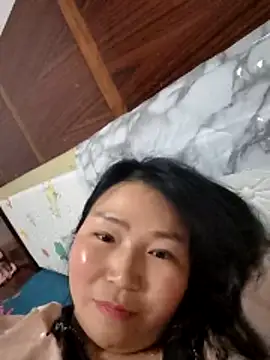 lingling5200 online show from March 10, 2:00 pm