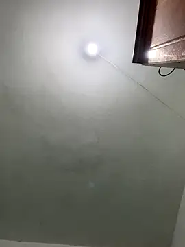 qinejr37 online show from October 17, 12:25 am