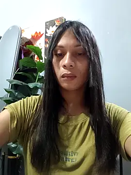 Snapshot of missruffa chatting on April 28, 11:04 am missruffa online show from April 28, 11:04 am