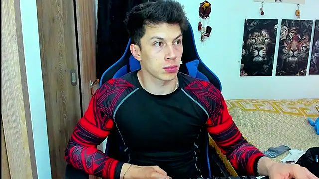 Snapshot of javiersexymann chatting on January 15, 5:37 pm javiersexymann online show from January 15, 5:37 pm