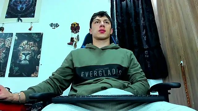 Snapshot of javiersexymann chatting on March 6, 6:26 pm javiersexymann online show from March 6, 6:26 pm